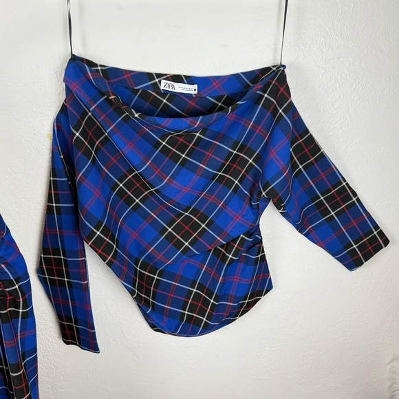 ZARA Blue Plaid Asymmetrical Set/Off-The-Shoulder Top & Ruched Slit Midi Skirt - Picture 2 of 16